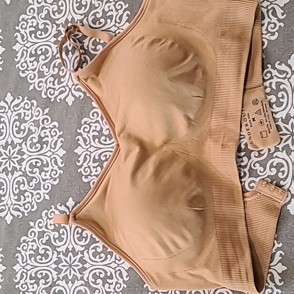 Seamless Tan Sports Bra